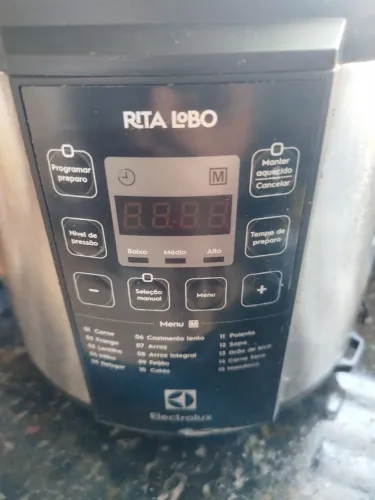 Panela de pressão elétrica Electrolux