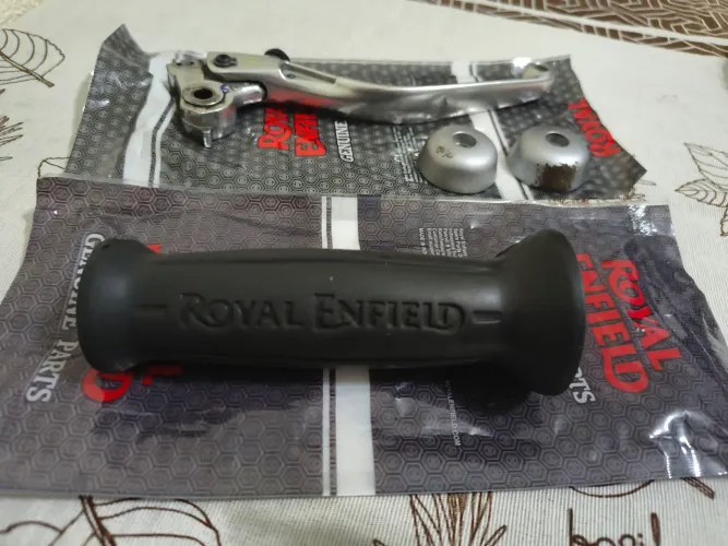 Super Meteor 650 Manete Esquerdo, Manopla, 2 pesos de guidon