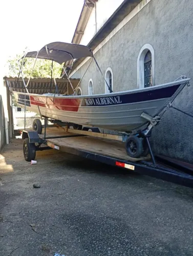 Barco Completo Motor Yamaha + Carretas