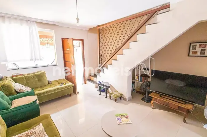 Casa à Venda no Itapoã: Conforto e Localização em Belo Horizonte