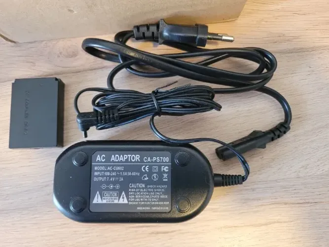 Fonte Adaptador ACK-E12 p/ Canon M2 M10 M50 M100 M200