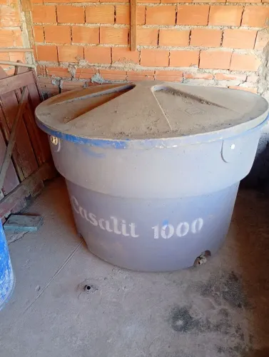 Caixa d'água 1000 litros 