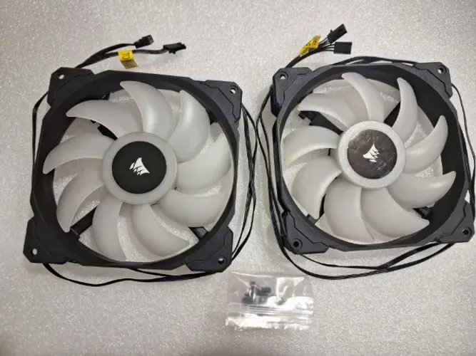 Fan Corsair Sp140 Pro Rgb Icue 140m / Kit Com 2 Unidades