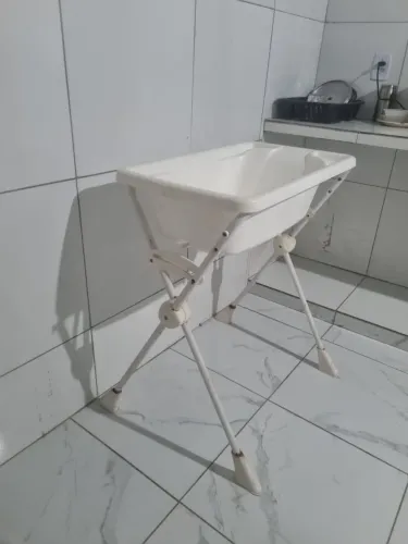 Banheira de bebê por 80 reais