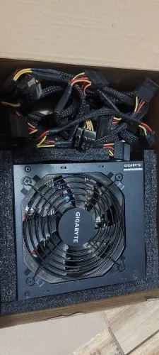 Fonte Gigabyte P650B 600w