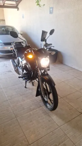 160 zera sem nenhum detalhe pra ir logo pego uma Titan 160 25/26