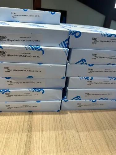 Papel Offset Fibrap A5 120g - Lote com 10.250 Folhas (41 Pacotes)