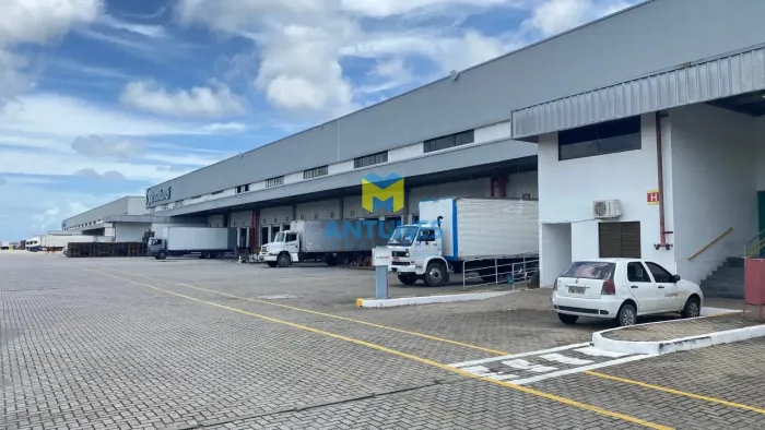Alugue galpão em Prazeres no CONDOMINIO ARMAZENNA com 2.287m²