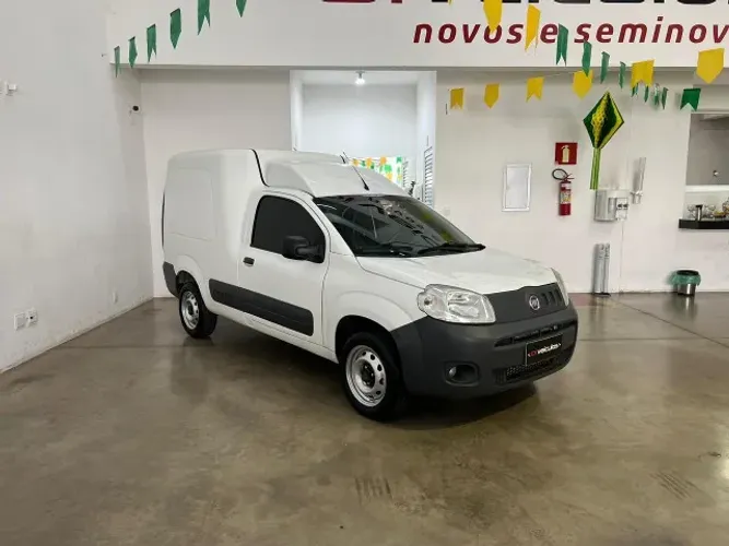 Fiat Fiorino Furgão Work. Hard 1.4 Flex 8V 2P 2021