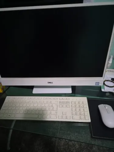 COMPUTADOR ALL IN ONE DELL 24 POL