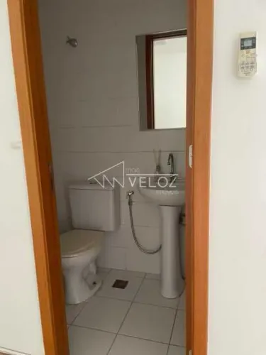 Sala : / Comercial / Catete