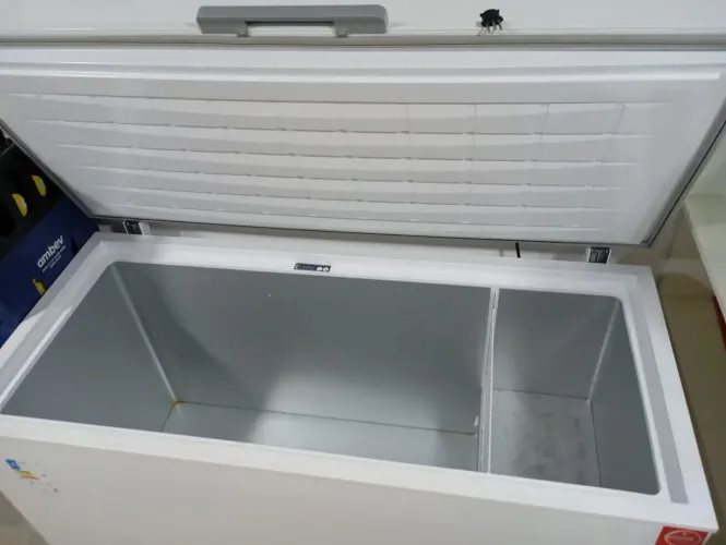 Freezer Electrolux 513 litros 2 portas horizontal 229v; esta na garantia até 27/10/2026