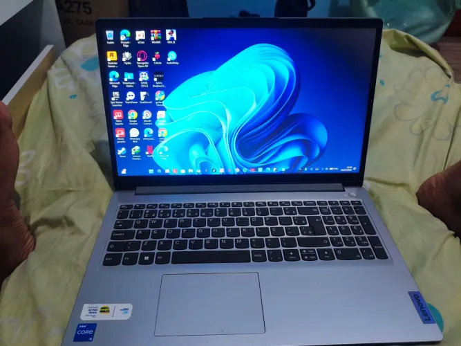 Notebook Lenovo ideapad1i