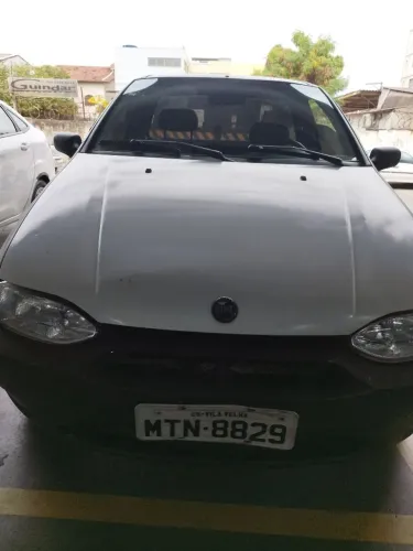 Fiat Strada Working 1.5 MPI 8V CE (álcool) 2001