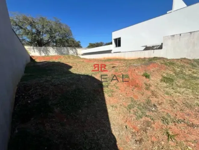 Lote à venda no Villa Dumont