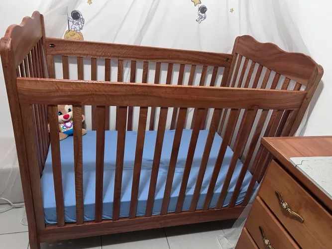 Cama Berço artesanal em madeira