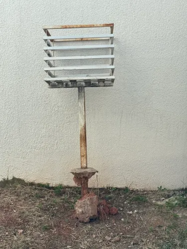 Lixeira reforçada