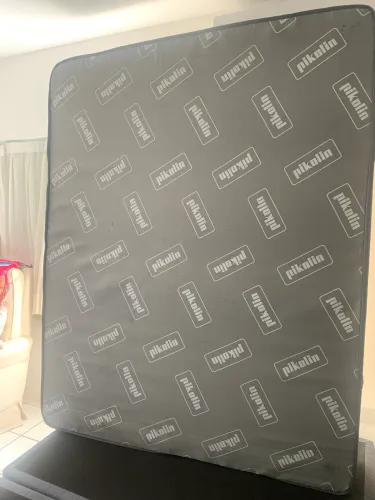 Cama Pikolin