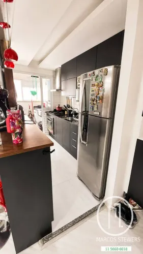 Apartamento 2 dormitórios e Varanda ao lado da Estação Autódromo