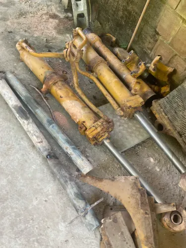 Cilindro de trator de esteira Cat D6