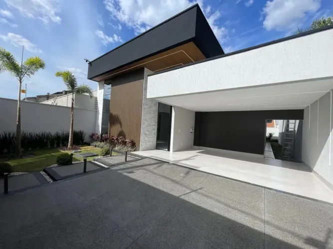 Casa 3 Suites Sozinha No Lote No Teres Marias Com Lazer Completo