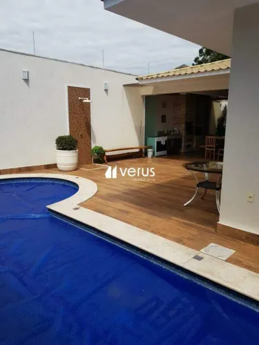 Casa à venda, 3 quartos, 3 suítes, 4 vagas, JARDIM INCONFIDENCIA - Uberlândia/MG