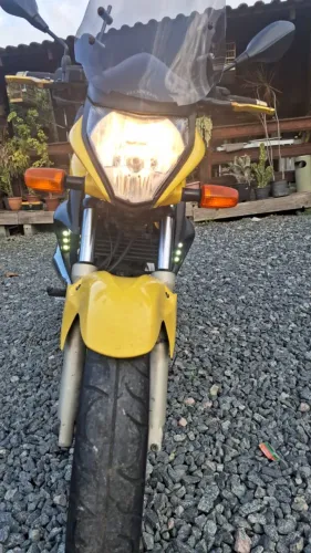 CB300R 2012 Amarela