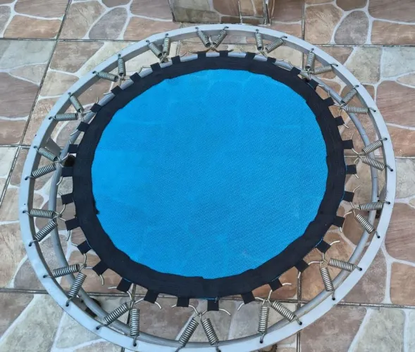 Vendo Trampolim Jump e Kit de Caneleira de peso 