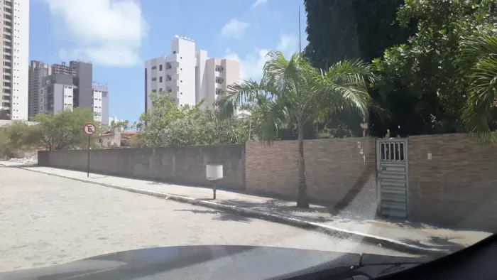 Terreno a Venda no Bairro do Aeroclube C/360m² Frente Norte 12,00 de frente por 30,00 de f