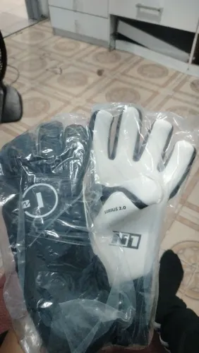 Luva de goleiro profissional N1 Sirius 2.0