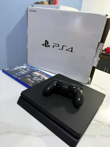 Ps4 slim 1 controle 4 jogos oportunidade