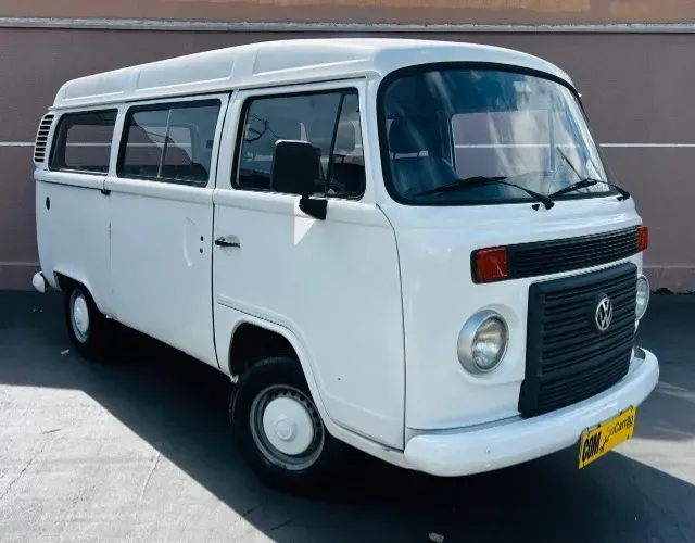Volkswagen Kombi Lotação 1.4 MI Total Flex 8V 2012