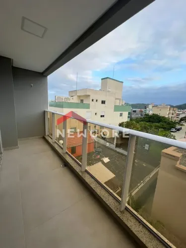 Apartamento em Rua Amendoeira - Canto Grande - Bombinhas/SC