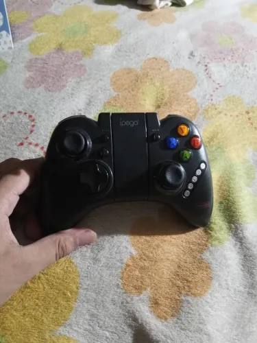 Vende-se controle bluetooth Ípega
