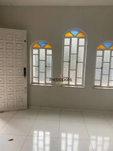 Sobrado com 3 dormitórios para alugar, 161 m² por R$ 3.288,66/mês - Vila Curuçá - Santo An