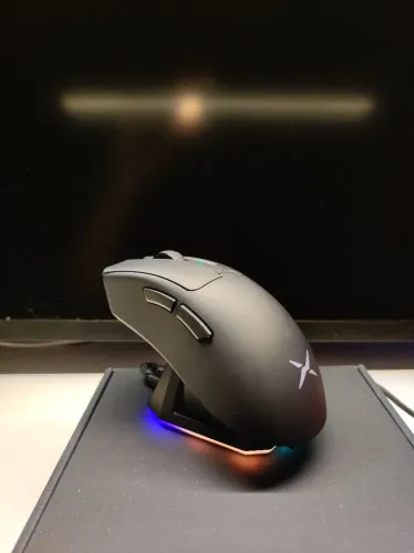 Delux M900 Pro 8000hz Black NOVO