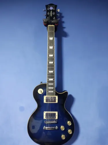 combo Guitarra modelo Strinberg LPS-230 mais amplificador