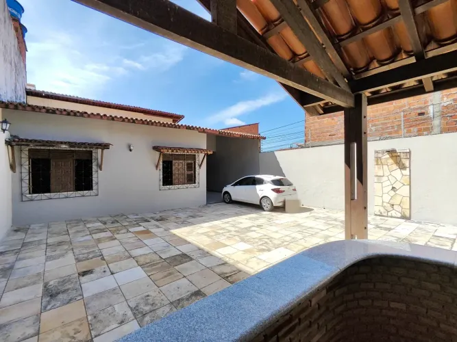 Casa térrea em Sapiranga-Coité - Fortaleza - CE
