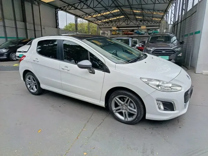 Peugeot 308 Griffe 1.6 Turbo Flex 16V 5P Aut. 2014