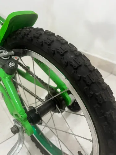 Vendo bicicleta alumínio aro 12