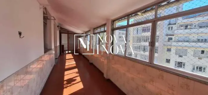 Apartamento : Padrão / Residencial / Copacabana