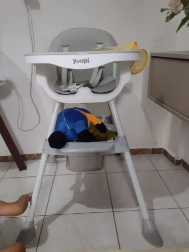 Cadeira de alimentação só dei comida ao meu filho nela 3 vezes depois, ta novinha 