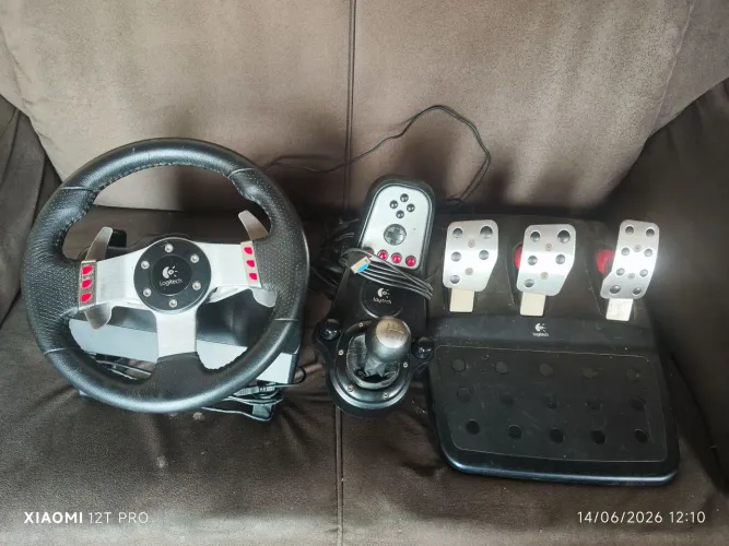 Volante Logitech G27