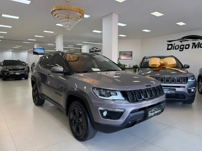 Jeep Compass Night Eagle 2.0 4X2 Flex 16V AUT 2018