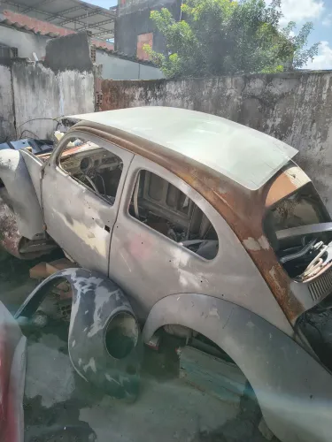 Vende se peças de Fusca 68