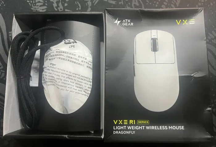 Mouse Vxe Dragonfly R1 SE PAW 3395 (novo)