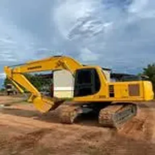 ESCAVADEIRA HIDRÁULICA