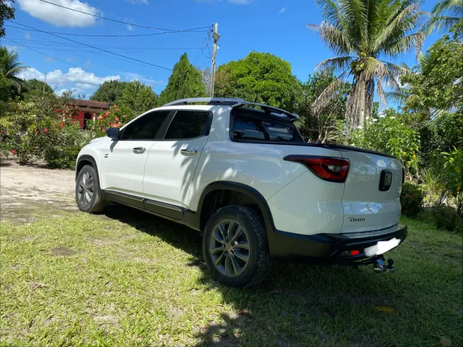 Fiat Toro Freedom 2.0 16V 4X4 TB Diesel Mec. 2018