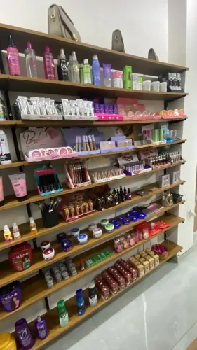 Móveis loja perfumaria