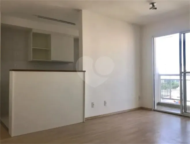 Apartamento com 2 quartos para locação em Brás - SP